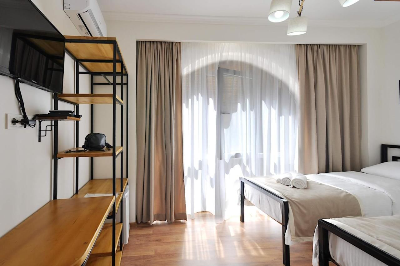 Отель Hotel Art Nebula Тбилиси-30