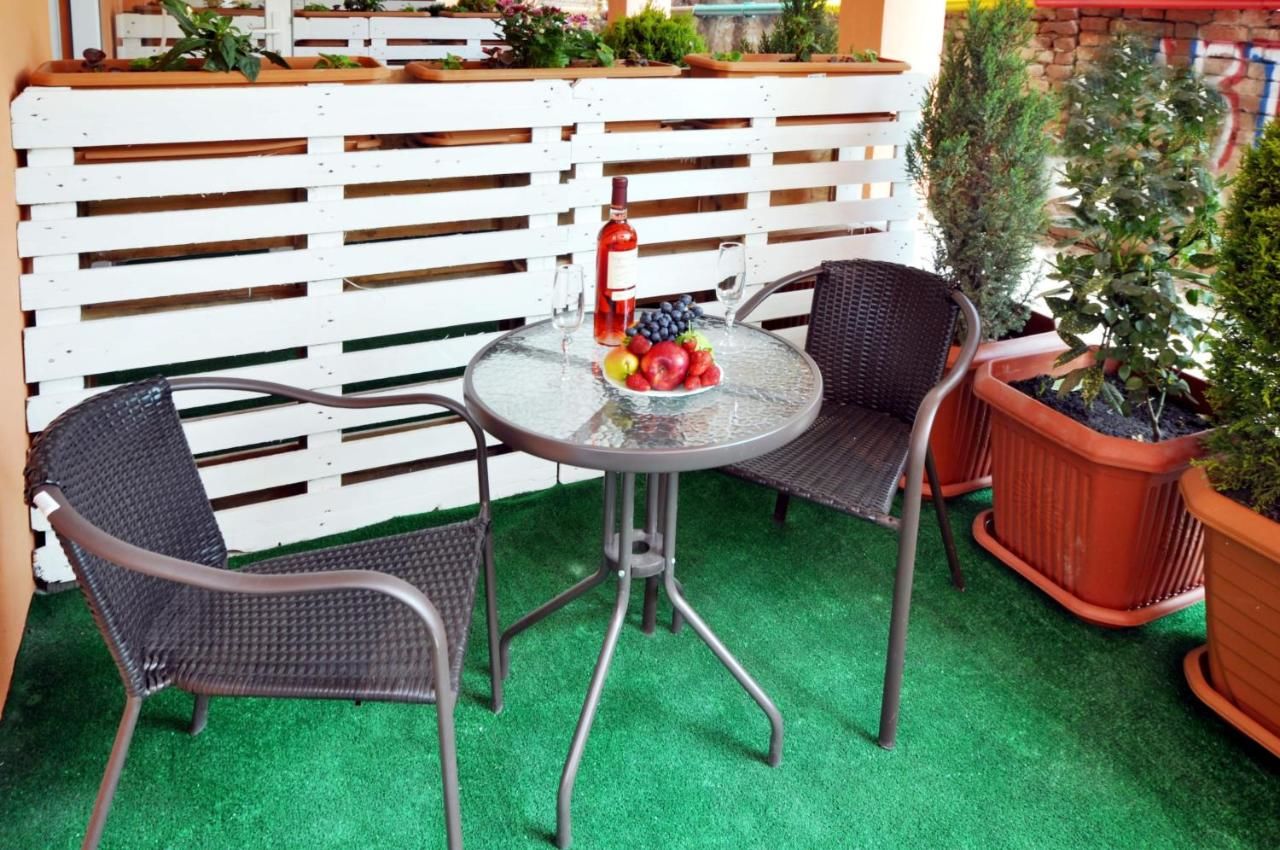 Отель Hotel Art Nebula Тбилиси-36
